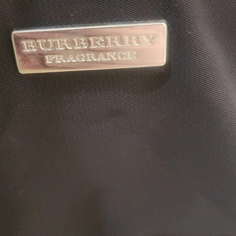 Burberry Fragrance Stylish Brown Bag‎